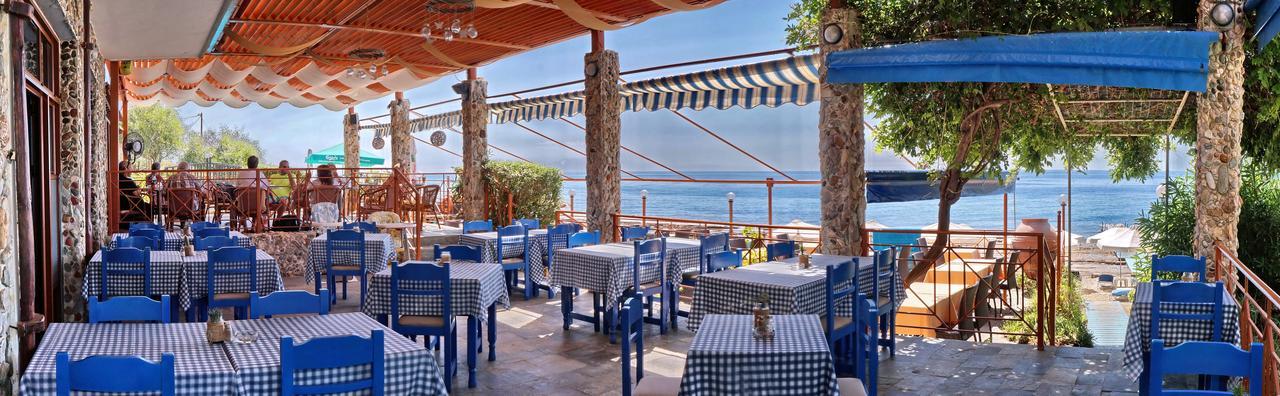 Pebble Beach Hotel Plomari Exterior foto